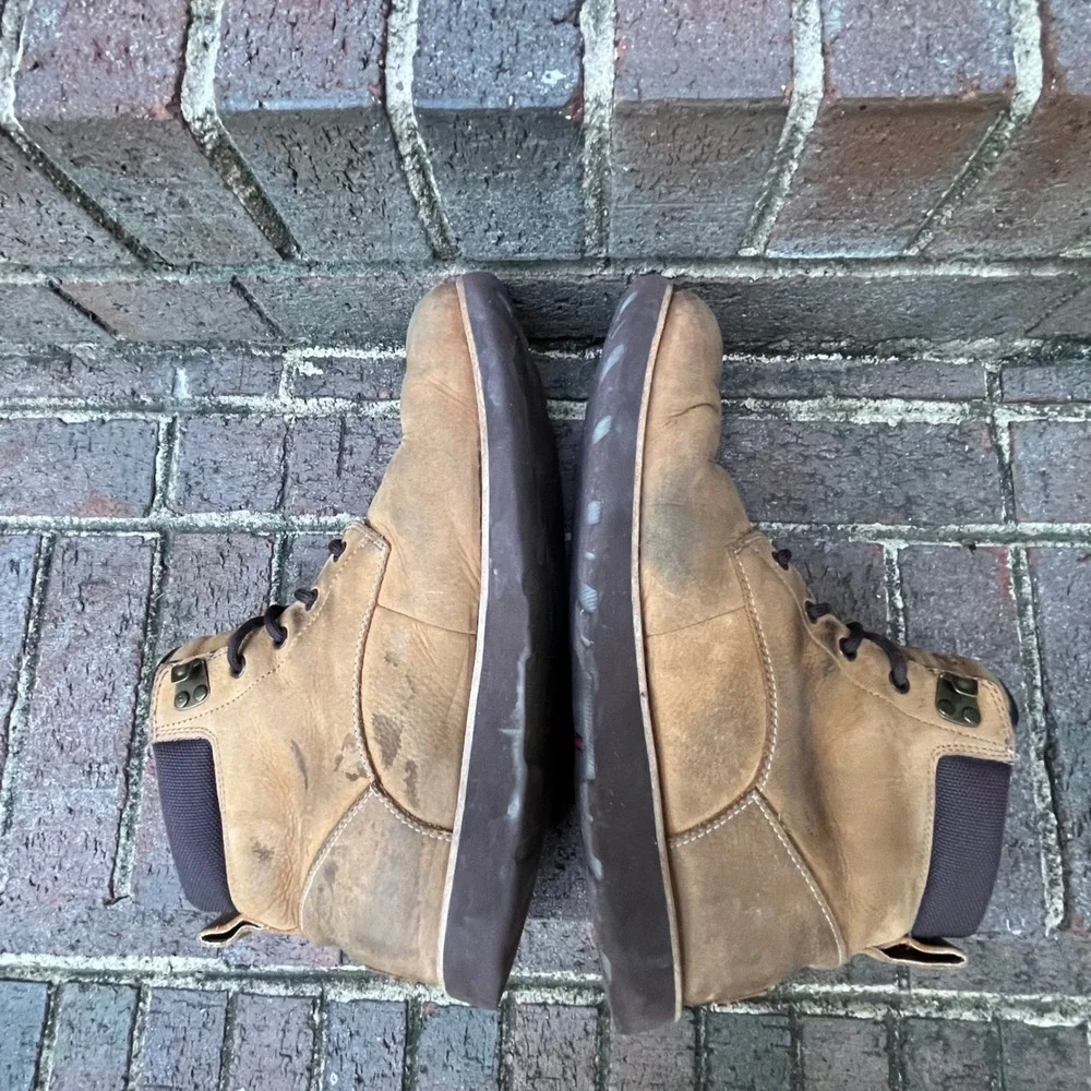 UGG Waterproof Leather Boots – Brown – Men's Size 11‎